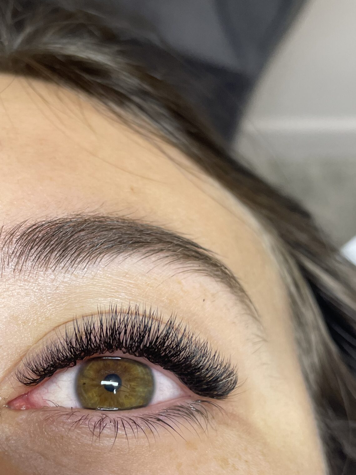 Przedłużanie i zagęszczanie rzęs